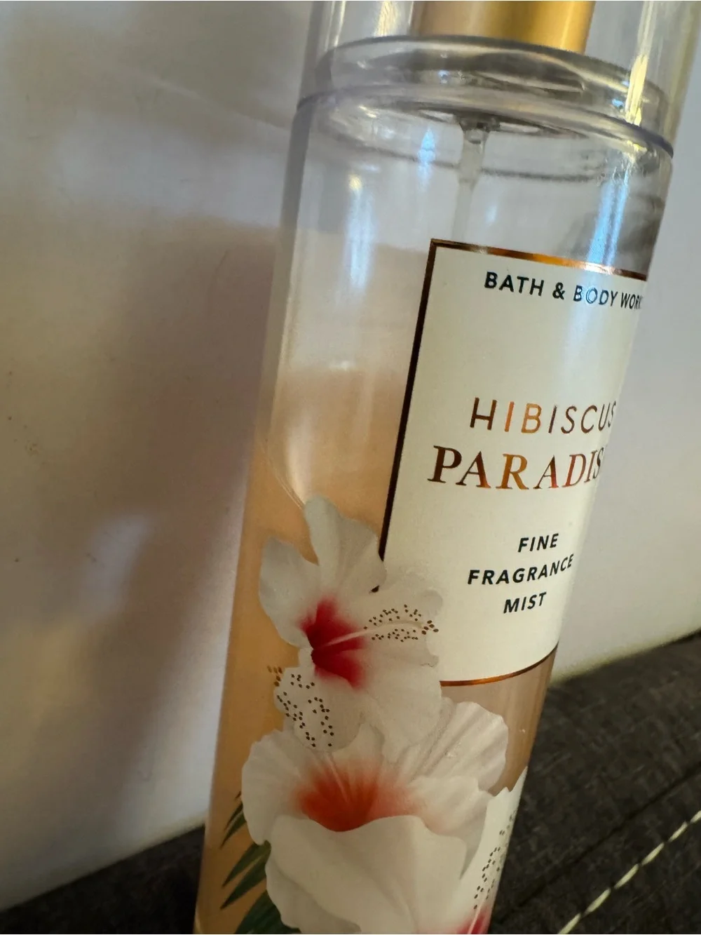 Bath & Body Works Hibiscus Paradise Fine Fragrance Mist 8 Oz J16